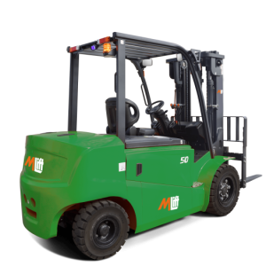 4 Wheel Li-ion Electric Forklift  4.5 - 5.0 tons